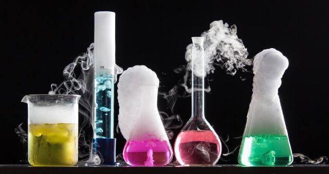 Hva⁤ er energiets‍ rolle i ​kjemiske reaksjoner?